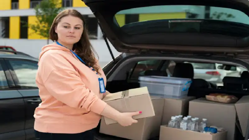 Factors That Influence Shipping and Delivery Timelines When Shopping for Garage Kits in Canada